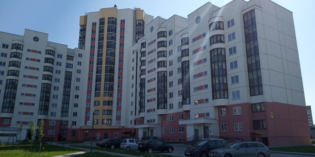 По-Домашнему Уютная Квартира В Новом Доме, Центр!!! Grodno Exteriör bild